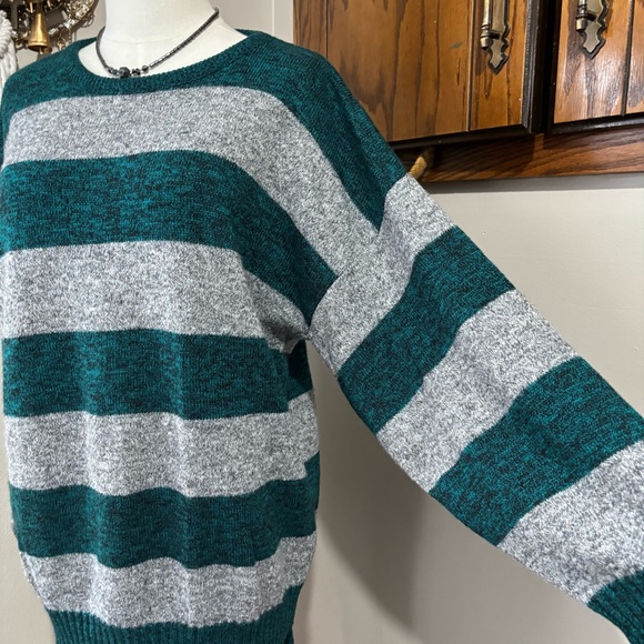 Kate Collins Vintage Striped Teal and Gray Dolman Sweater Dress Set Size Medium - Picture 4 of 10